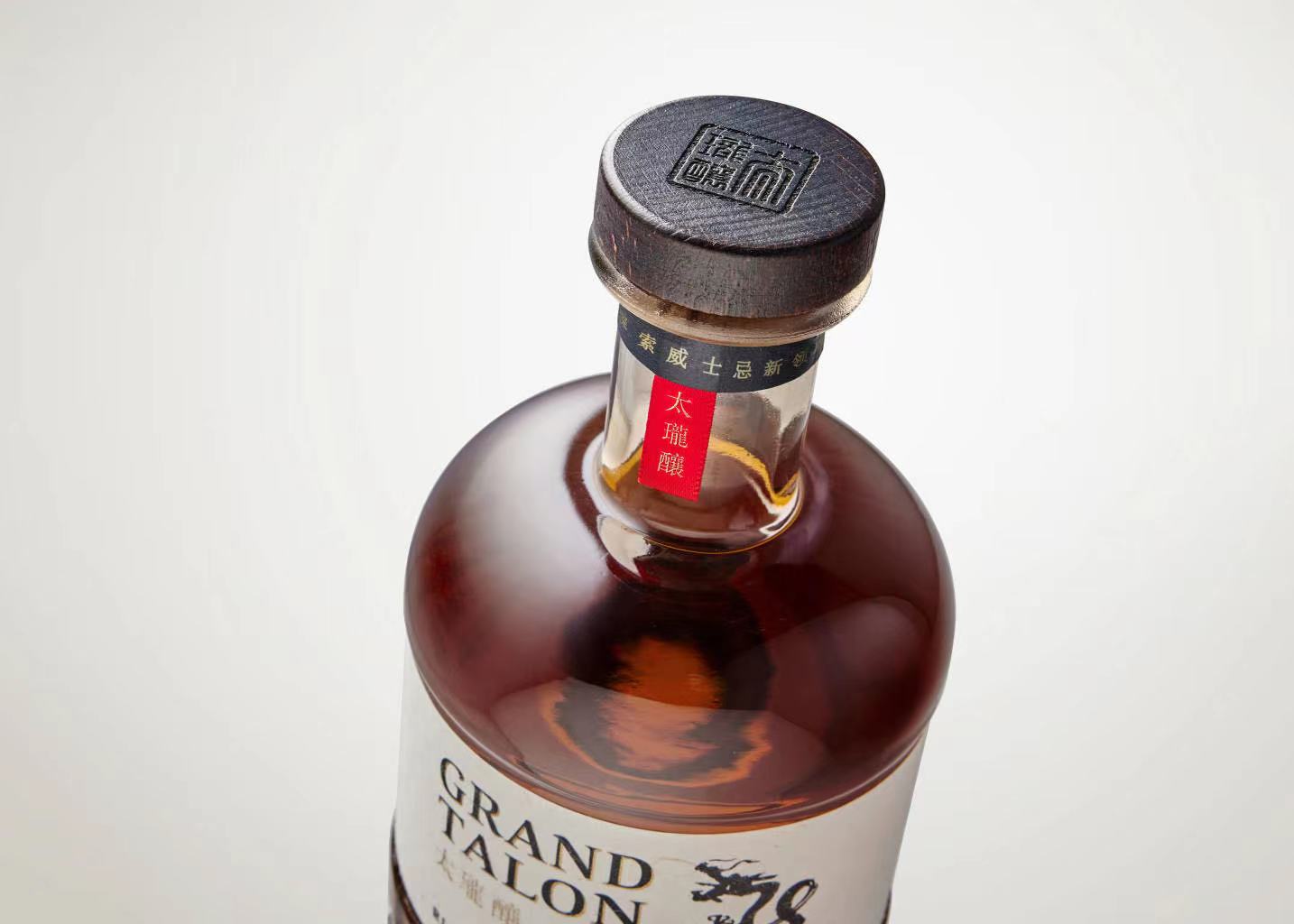 Grand Talon Rice Whisky – Batch 2 – 43% ABV – 750ml